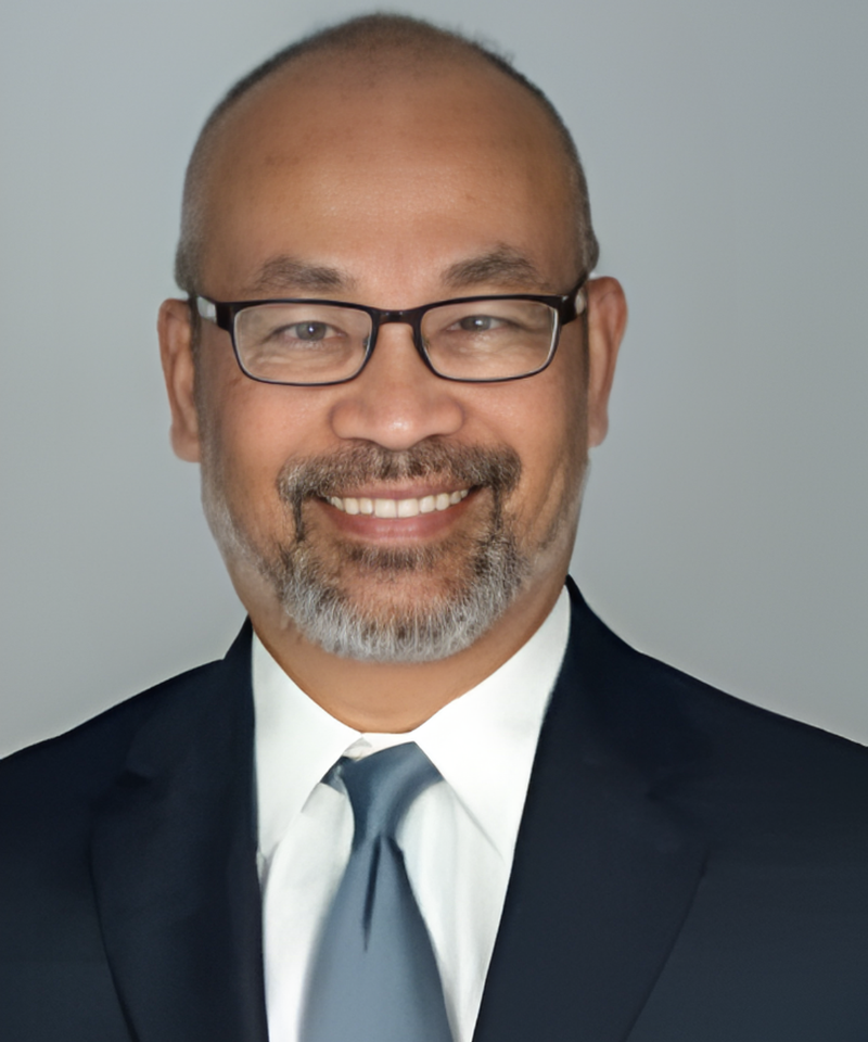 Dr. Vudhi Slabisak, MD